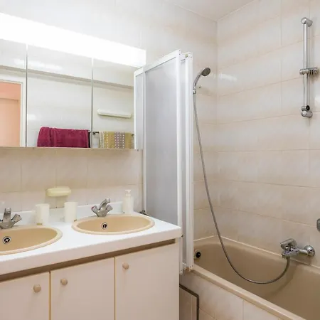 Zeerust 0302 - Sunny Located Flat With Sea View - 4p