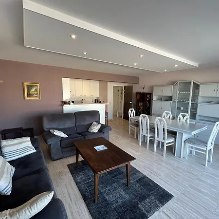 Zeerust 0302 - Sunny Located Flat With Sea View - 4p